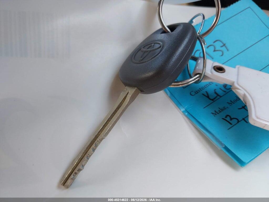 4T1BF1FK0DU296976 2013 TOYOTA CAMRY photo no. 11