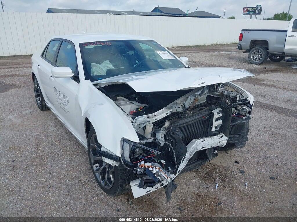 2C3CCABG3FH908861 2015 CHRYSLER 300 photo no. 1