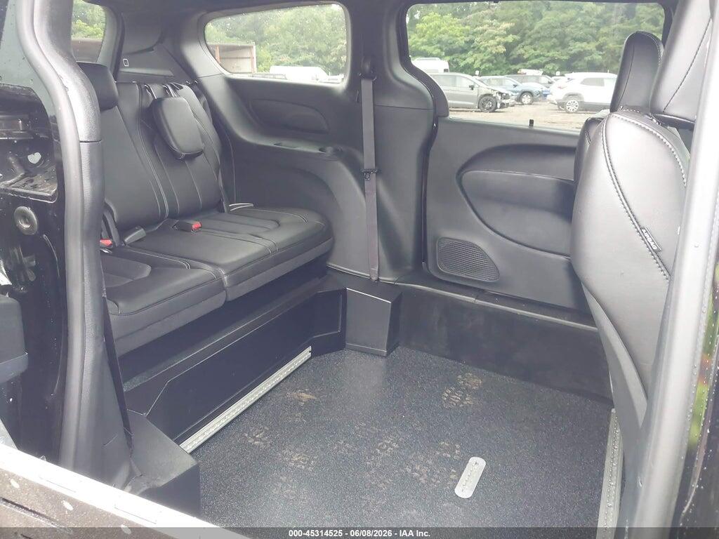 2C4RC1BG8TR151421 2026 CHRYSLER PACIFICA photo no. 8