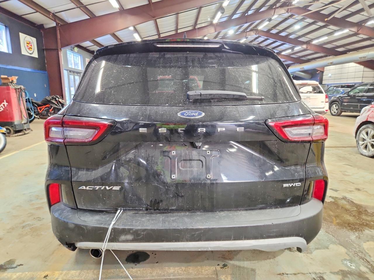 2023 FORD ESCAPE — Фото 6 из 13