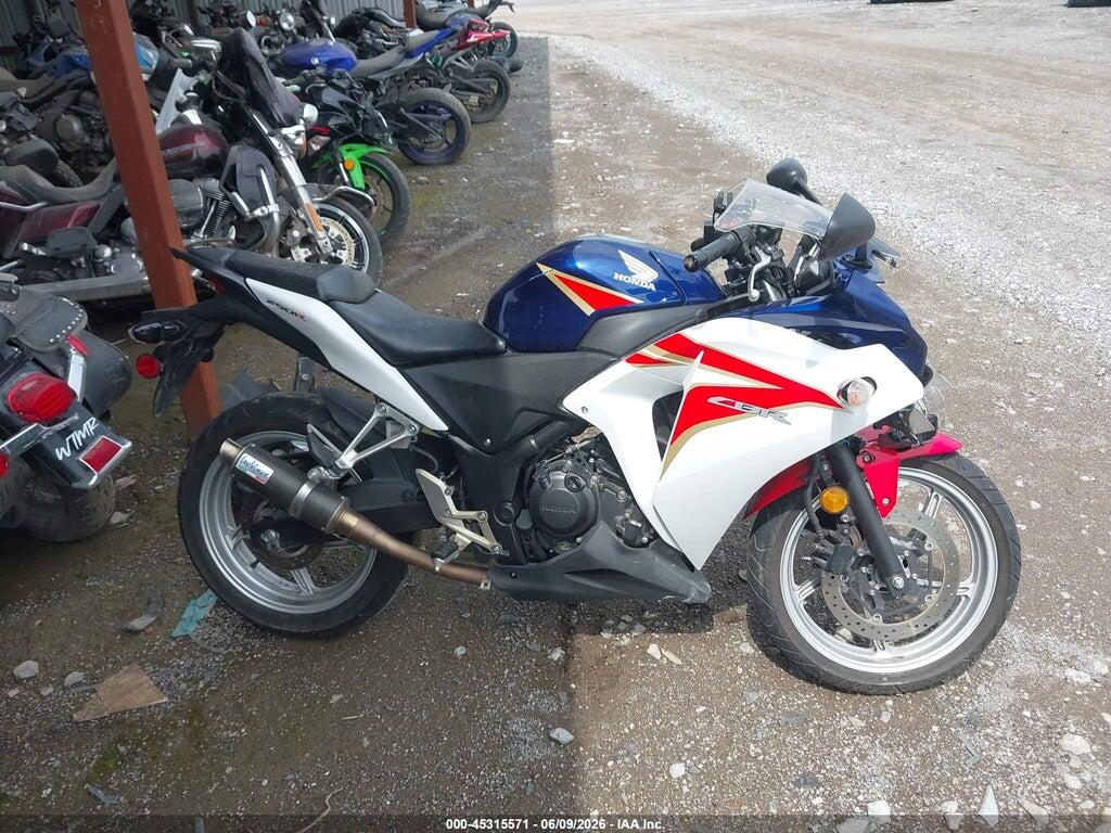 MLHMC4102C5200493 2012 HONDA CBR250 photo no. 12