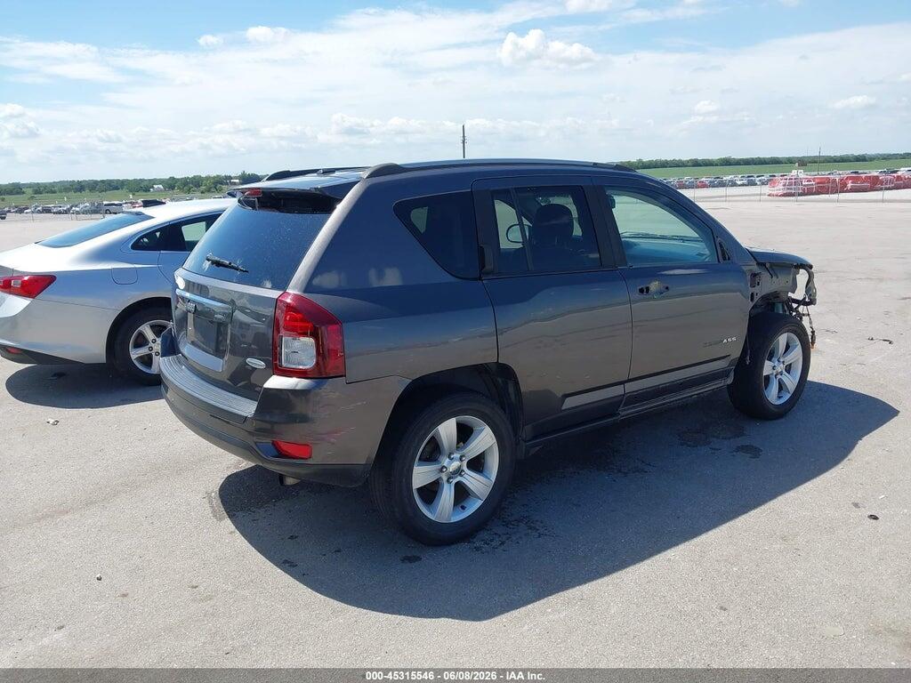 1C4NJDEB5GD671638 2016 JEEP COMPASS photo no. 4