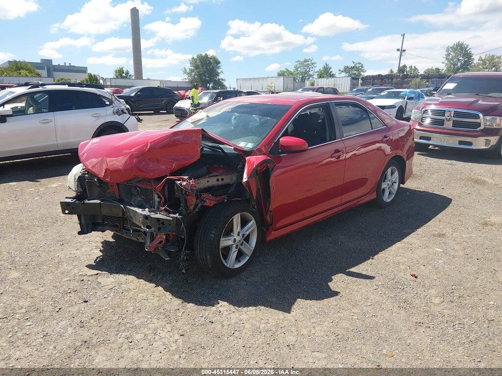 4T1BF1FK4EU789271 2014 TOYOTA CAMRY photo no. 2