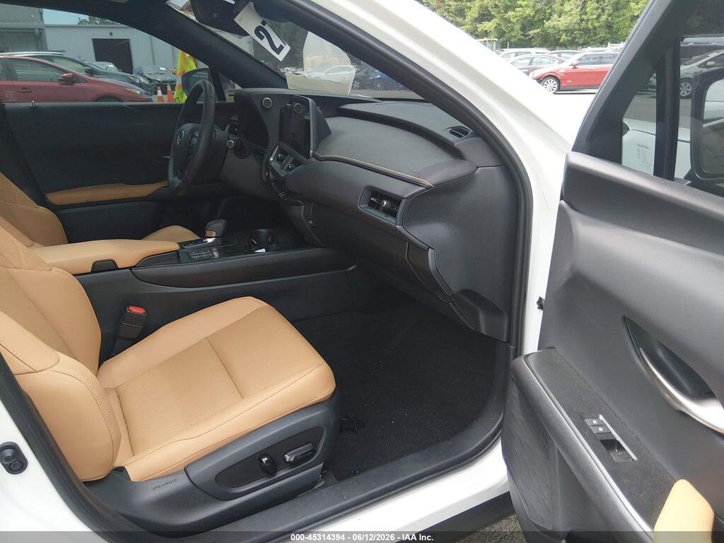 JTHUCJDH5S2009149 2025 LEXUS UX 300H photo no. 5