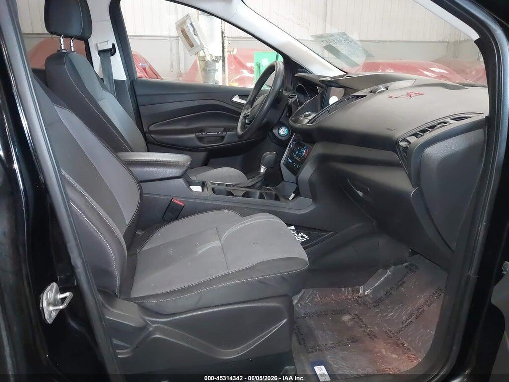 1FMCU9GD5HUF07989 2017 FORD ESCAPE photo no. 5