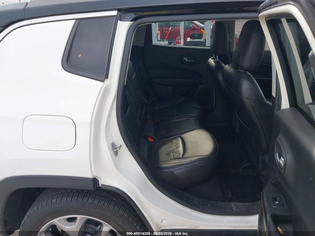 3C4NJDCB8KT812756 2019 JEEP COMPASS photo no. 8