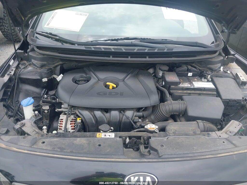 3KPFL4A80HE004968 2017 KIA FORTE photo no. 10