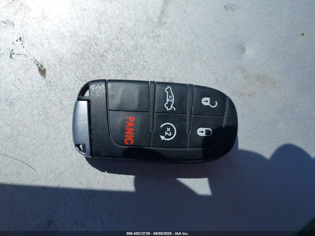 2C3CDXCT7PH604509 2023 DODGE CHARGER photo no. 11
