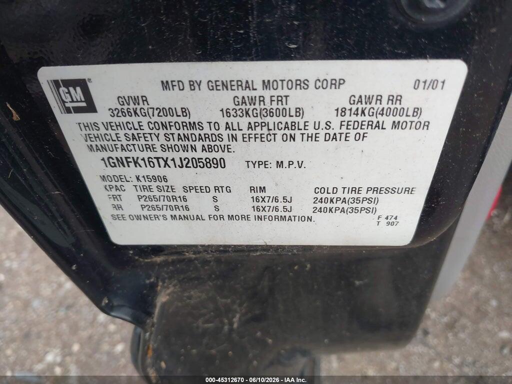 1GNFK16TX1J205890 2001 CHEVROLET SUBURBAN photo no. 9