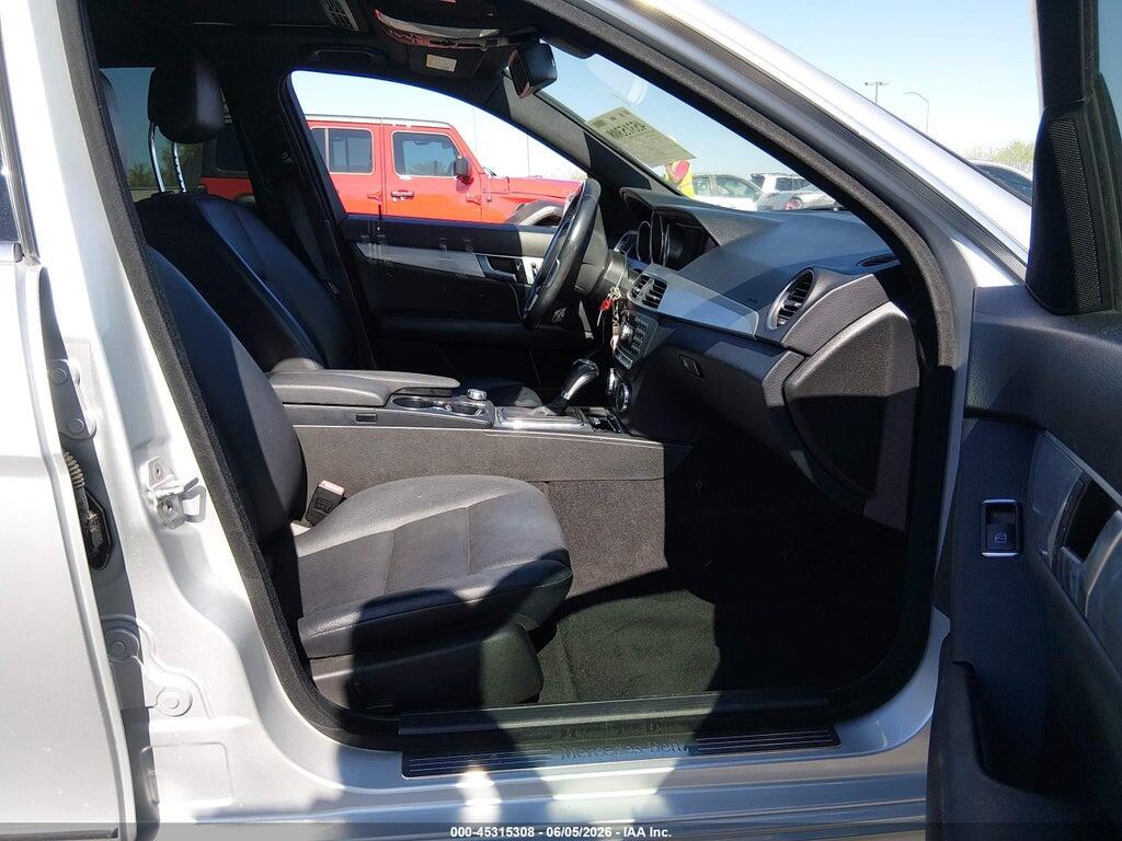 WDDGF4HBXDA779584 2013 MERCEDES-BENZ C 250 photo no. 5