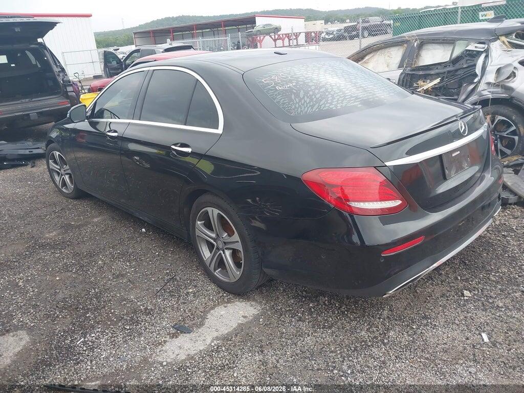 WDDZF4JB2HA066980 2017 MERCEDES-BENZ E 300 photo no. 3