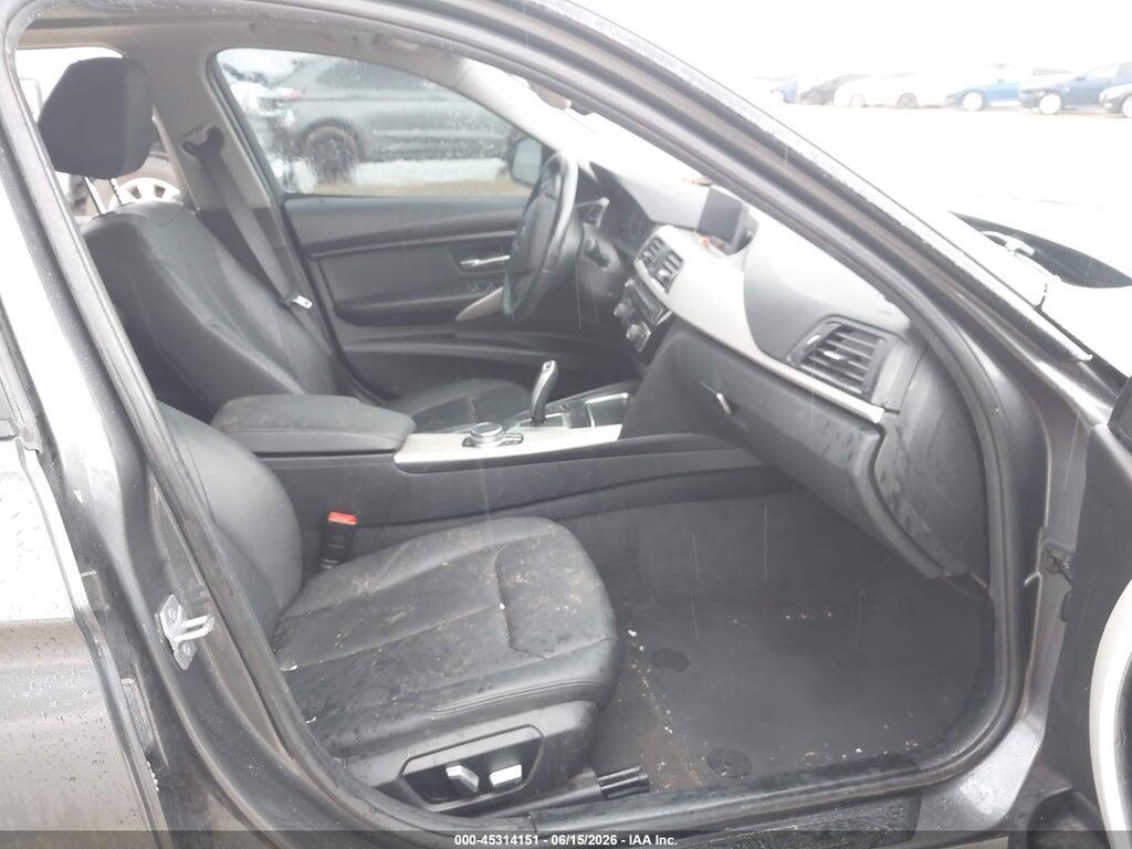 WBA8A3C59JA499866 2018 BMW 320I photo no. 5