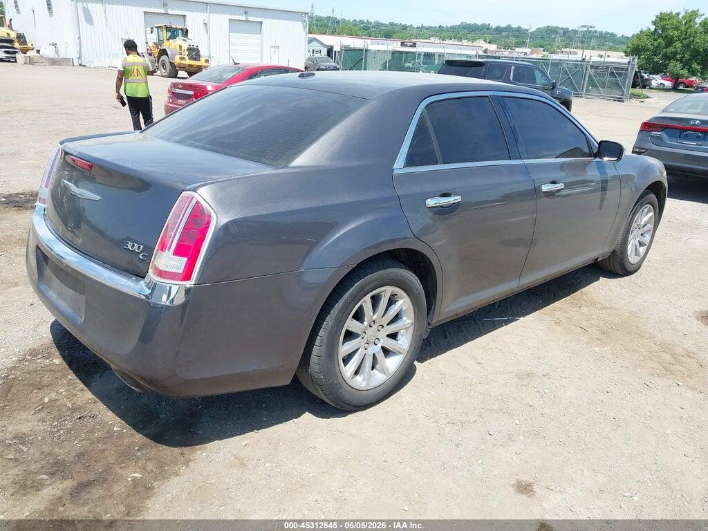 2C3CCAET0DH650093 2013 CHRYSLER 300C photo no. 4