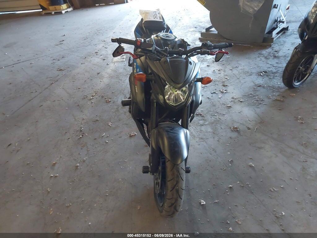 JS1C533B5K7100189 2019 SUZUKI GSX-S750 photo no. 5