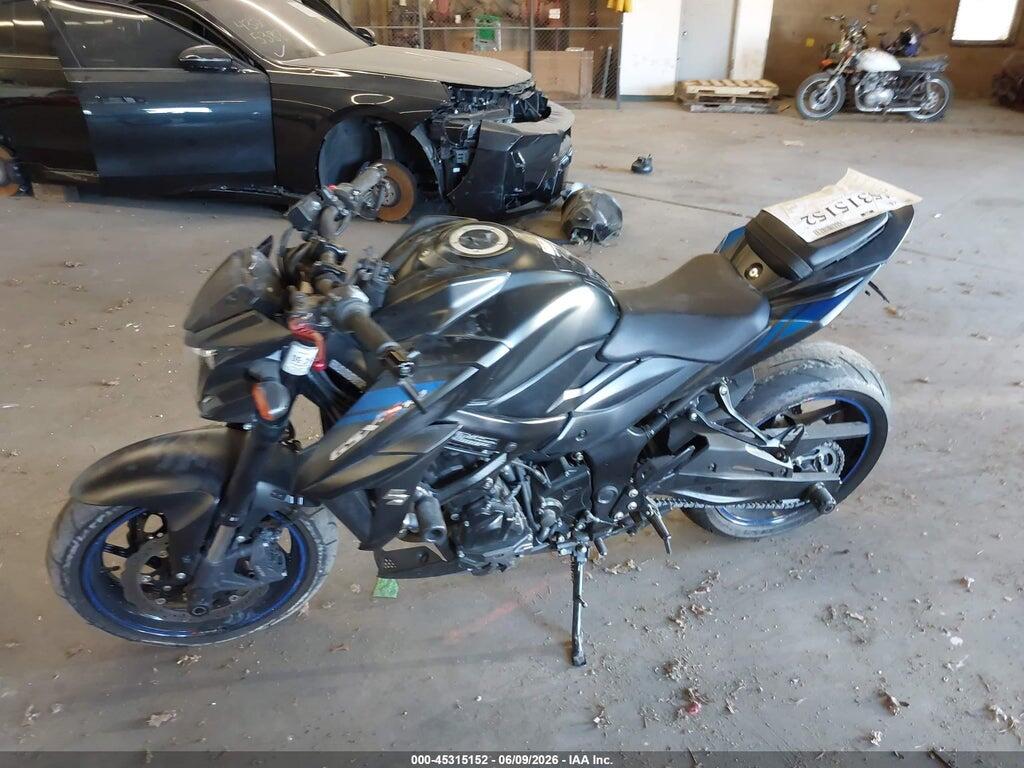 JS1C533B5K7100189 2019 SUZUKI GSX-S750 photo no. 9