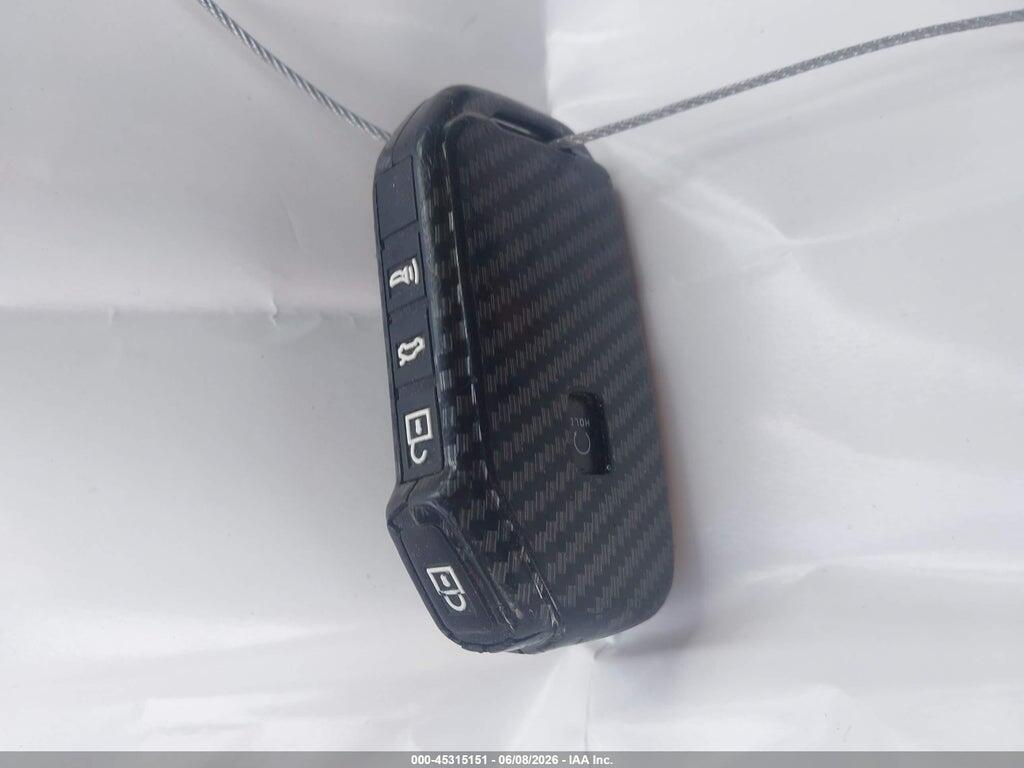 KNDCC3LC9N5522213 2022 KIA NIRO photo no. 11