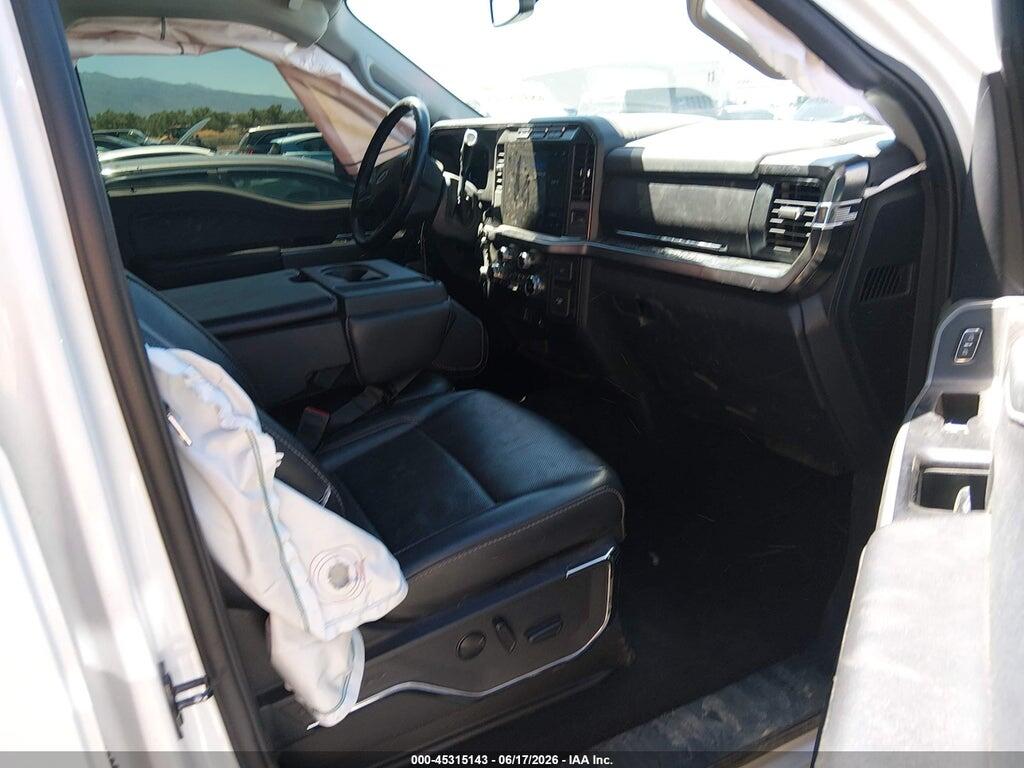 1FT8W3BM5REE96982 2024 FORD F-350 photo no. 5
