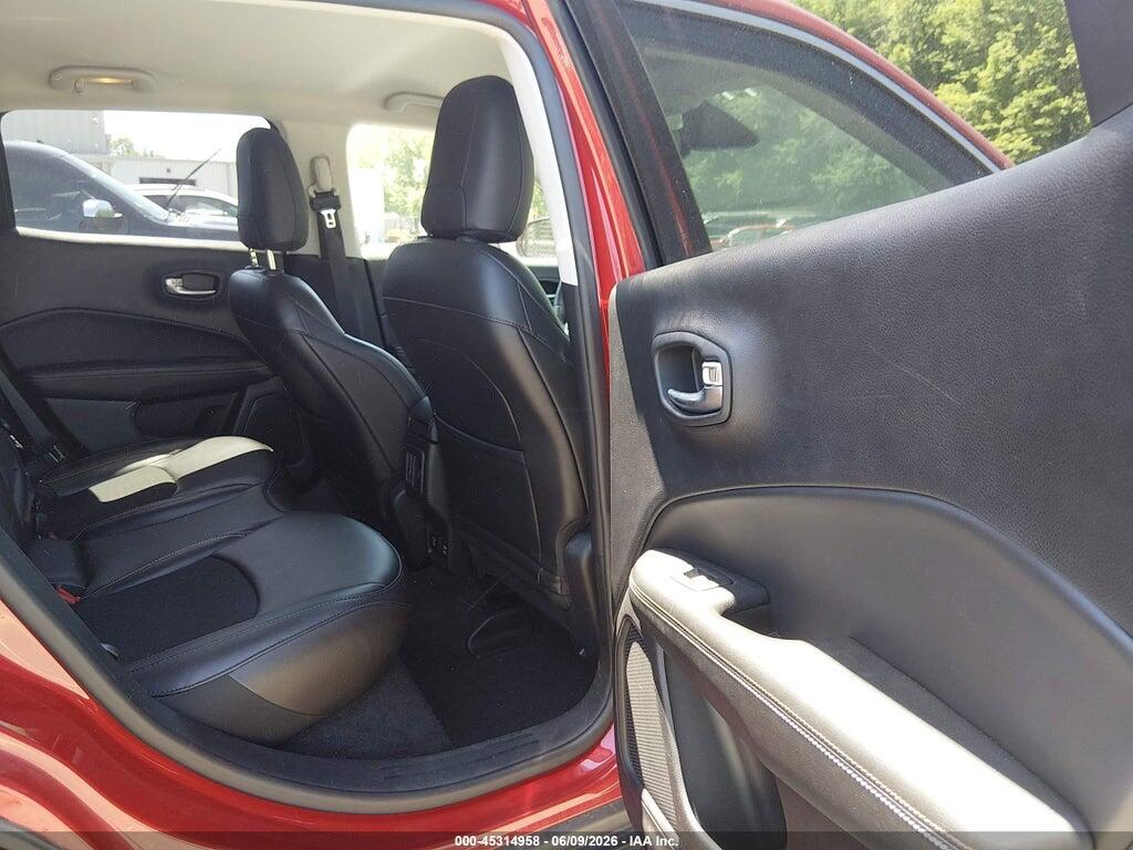 3C4NJDBB2KT670082 2019 JEEP COMPASS photo no. 8
