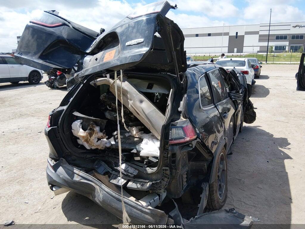 1C4PJLCB1KD325486 2019 JEEP CHEROKEE photo no. 4