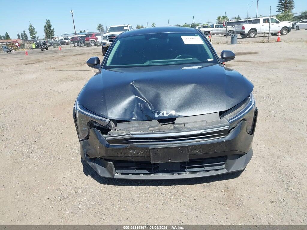 3KPFT4DEXSE169225 2025 KIA K4 photo no. 12