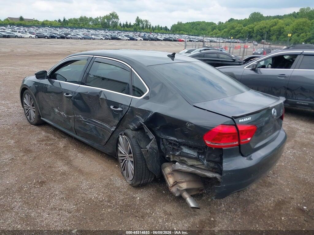1VWBT7A34FC008673 2015 VOLKSWAGEN PASSAT photo no. 3