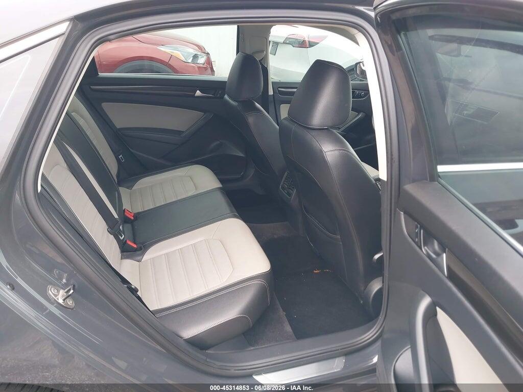 1VWBT7A34FC008673 2015 VOLKSWAGEN PASSAT photo no. 8
