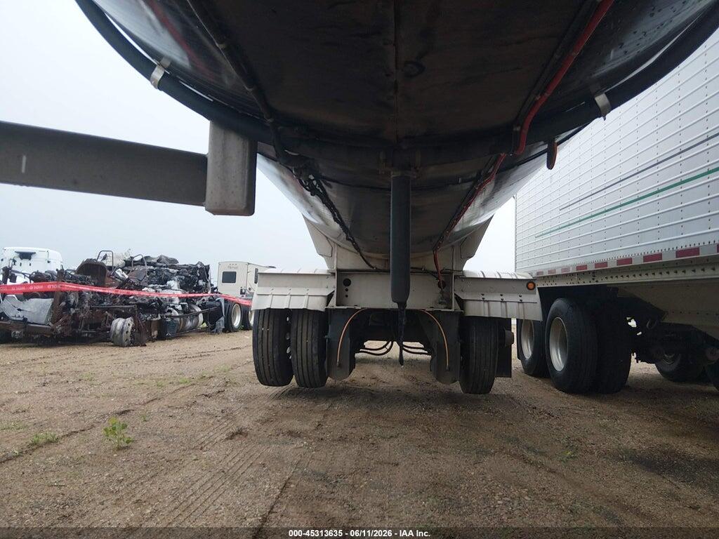 1PMA14823F1045964 2015 POLAR TANK SEMI TRAILER photo no. 11