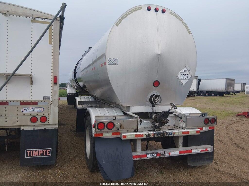 1PMA14823F1045964 2015 POLAR TANK SEMI TRAILER photo no. 3