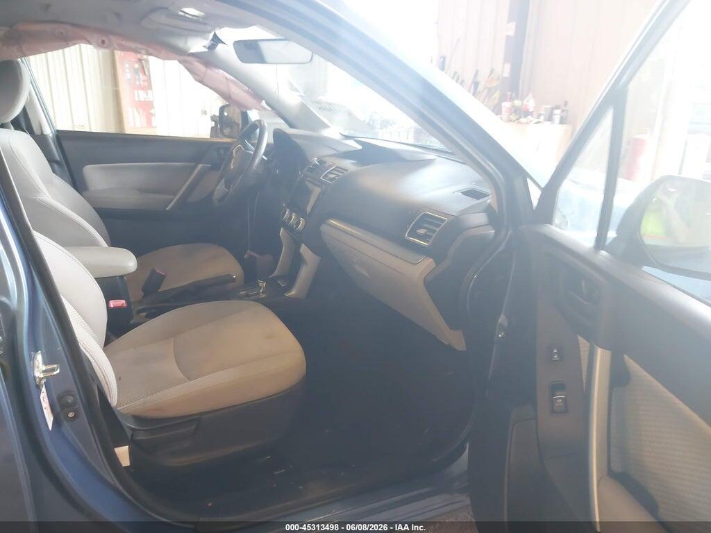 JF2SJAEC8JH474555 2018 SUBARU FORESTER photo no. 5