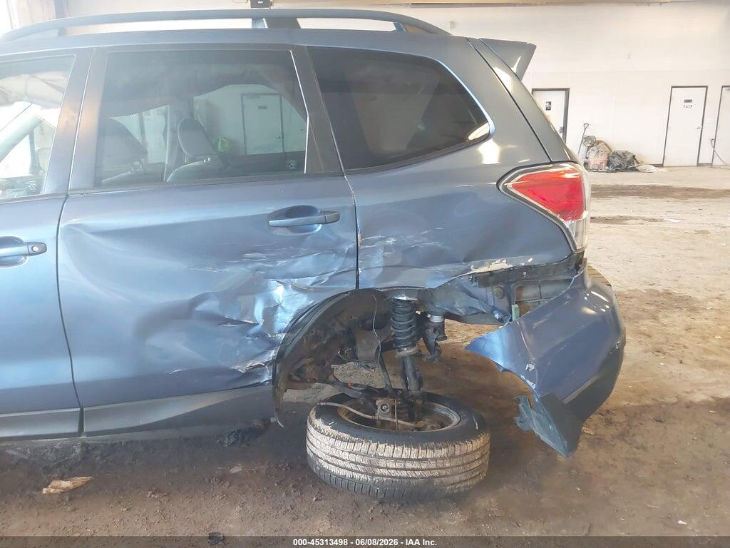 JF2SJAEC8JH474555 2018 SUBARU FORESTER photo no. 6