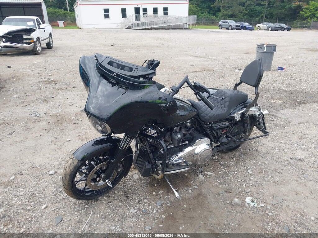 1HD1KBC11JB653259 2018 HARLEY-DAVIDSON FLHX photo no. 2