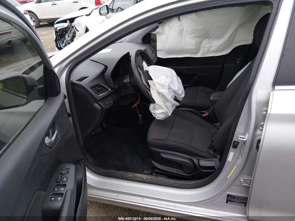 3KPC24A3XKE039745 2019 HYUNDAI ACCENT photo no. 5