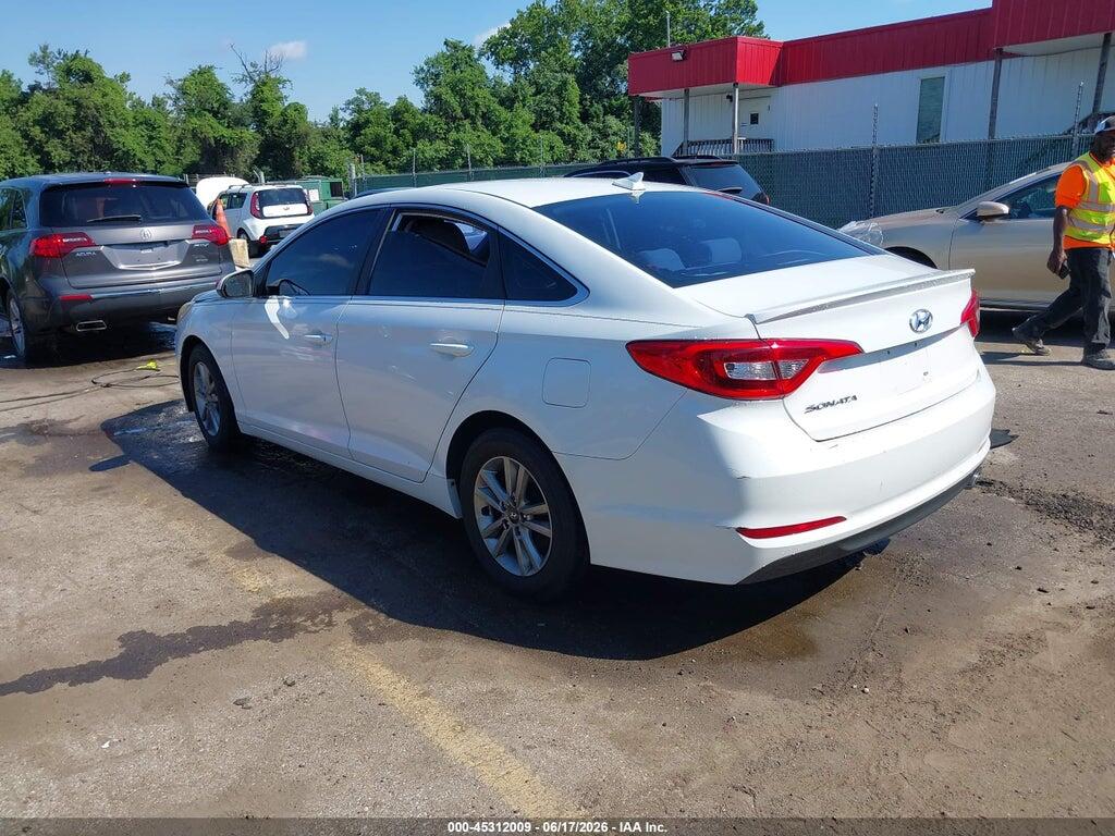 5NPE24AF5FH009363 2015 HYUNDAI SONATA photo no. 3