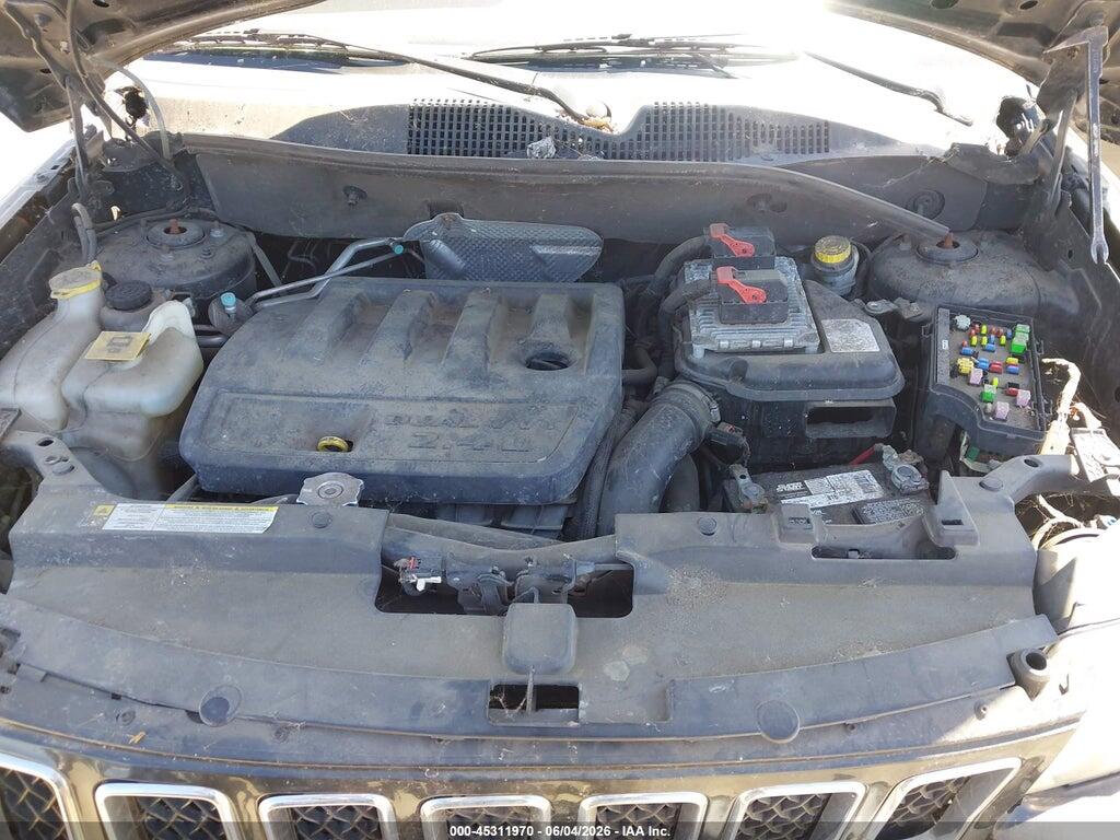 1J4NT1FBXBD176815 2011 JEEP COMPASS photo no. 10