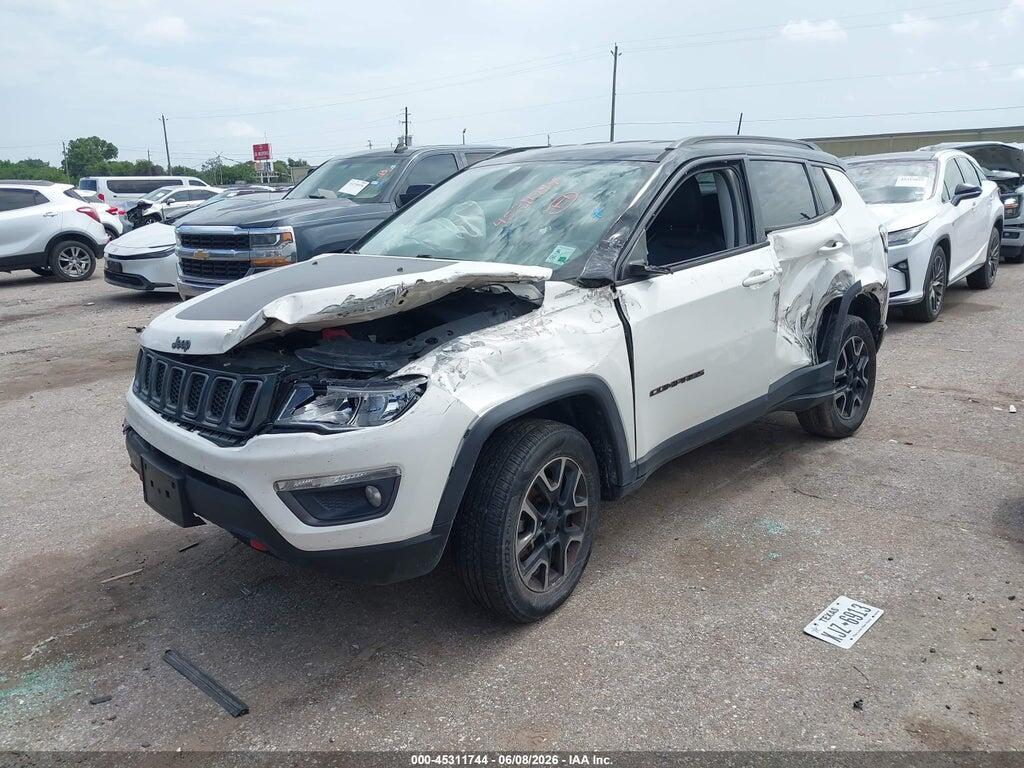 3C4NJDDB2KT765495 2019 JEEP COMPASS photo no. 2