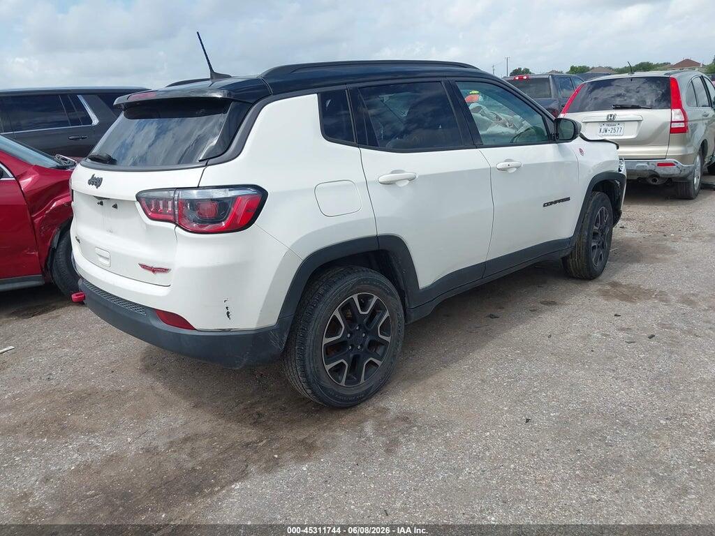 3C4NJDDB2KT765495 2019 JEEP COMPASS photo no. 4