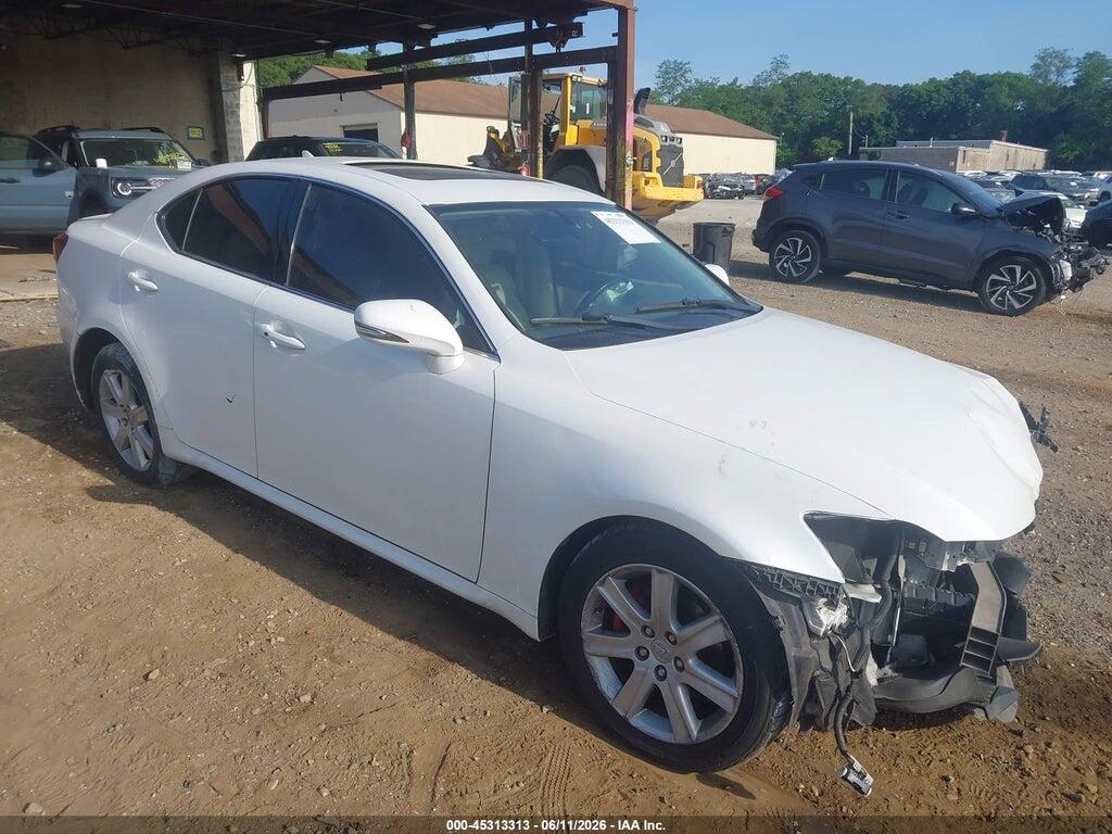 JTHCF5C22A5036779 2010 LEXUS IS 250 photo no. 1