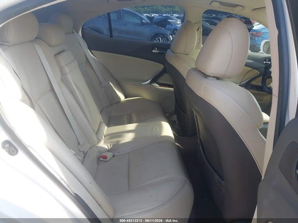 JTHCF5C22A5036779 2010 LEXUS IS 250 photo no. 8