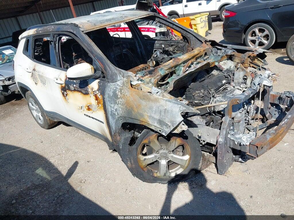 3C4NJCBB7JT368604 2018 JEEP COMPASS photo no. 1