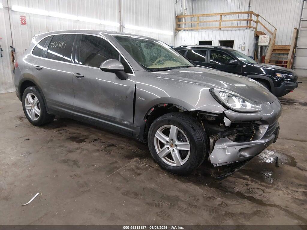 WP1AF2A25DLA42360 2013 PORSCHE CAYENNE photo no. 1