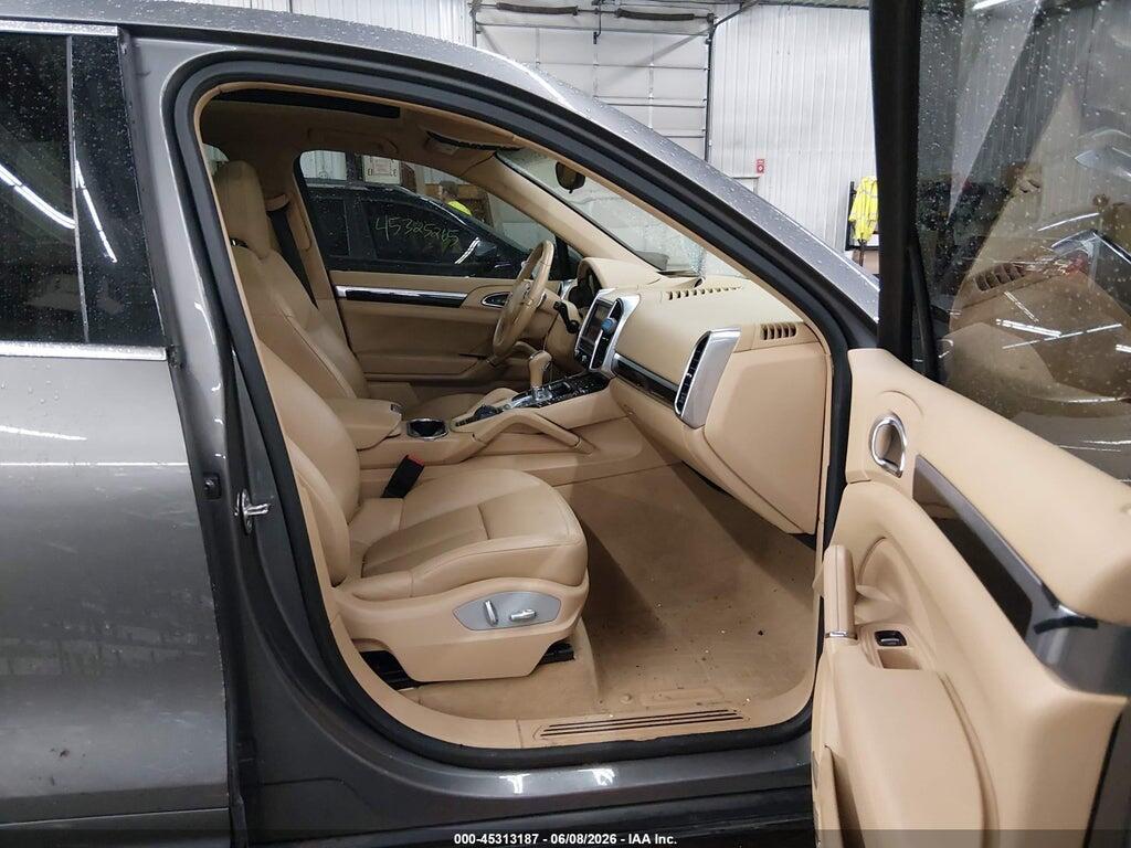 WP1AF2A25DLA42360 2013 PORSCHE CAYENNE photo no. 5