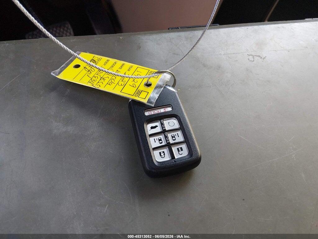5FNRL6H83PB024834 2023 HONDA ODYSSEY photo no. 11