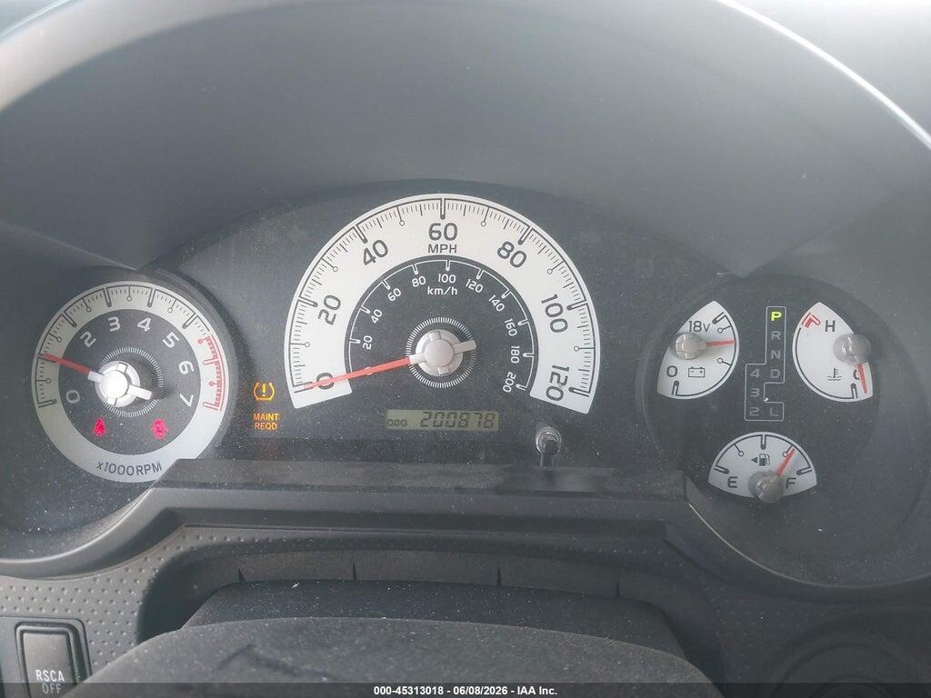JTEBU4BF9BK112563 2011 TOYOTA FJ CRUISER photo no. 7