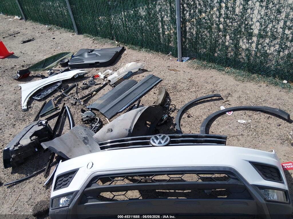 3VV2B7AX7JM000763 2018 VOLKSWAGEN TIGUAN photo no. 12