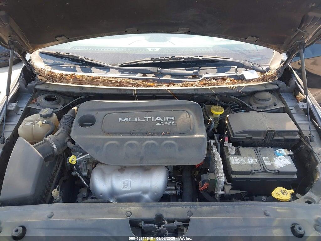 1C3CCCAB7GN169441 2016 CHRYSLER 200 photo no. 10