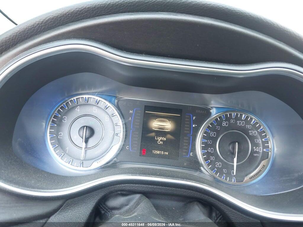 1C3CCCAB7GN169441 2016 CHRYSLER 200 photo no. 7