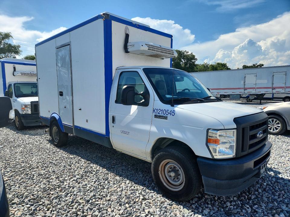 2023 FORD E350 REFRIGERATED BOX TRUCK — Фото 4 из 13