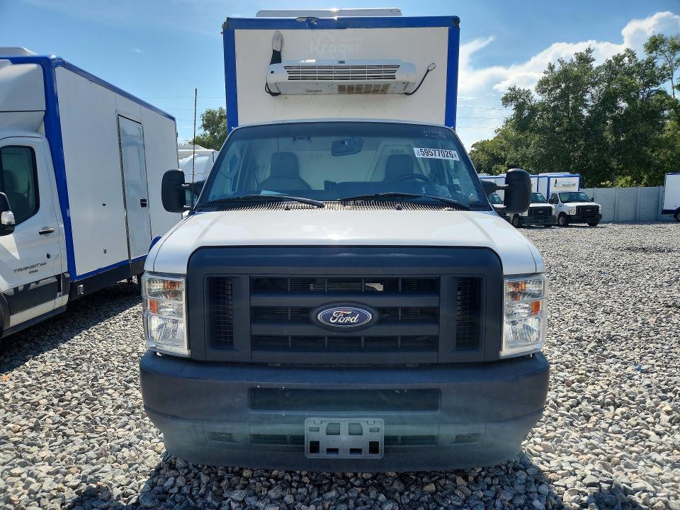 2023 FORD E350 REFRIGERATED BOX TRUCK — Фото 5 из 13