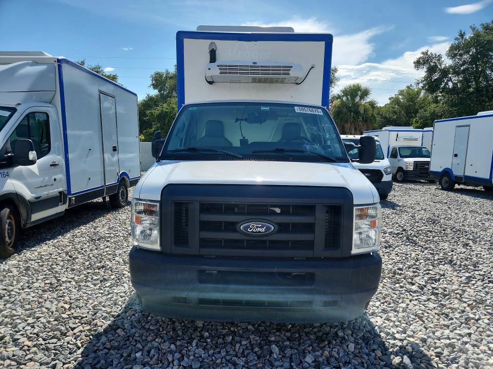 2023 FORD E350 REFRIGERATED BOX TRUCK — Фото 5 из 13