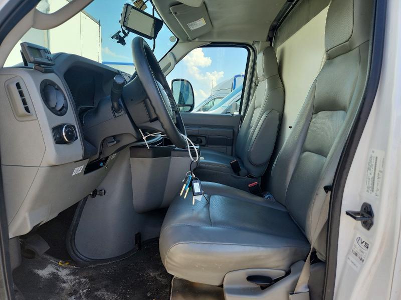 2023 FORD E350 REFRIGERATED BOX TRUCK — Фото 7 из 13